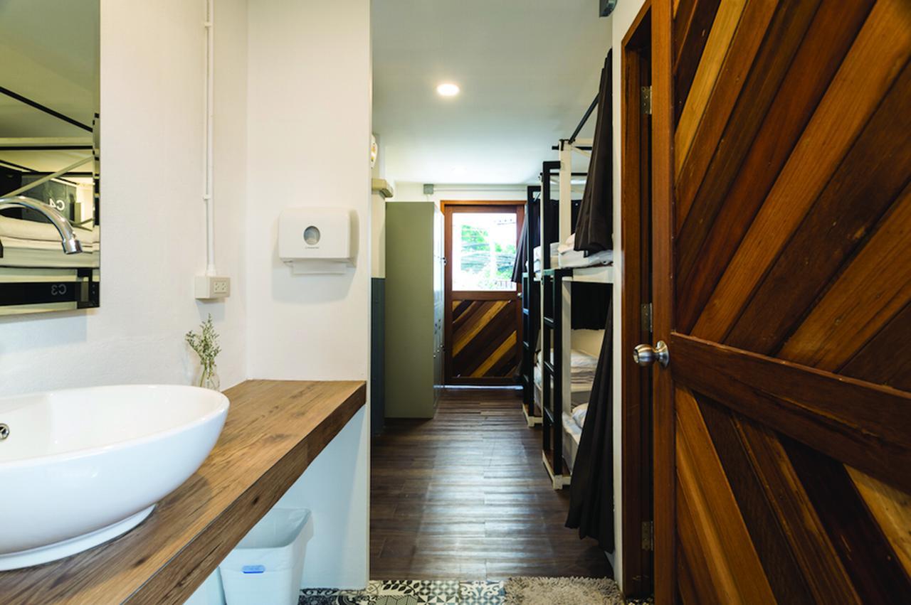 Funwahn Hostel And Cafe Chiang Mai Dış mekan fotoğraf