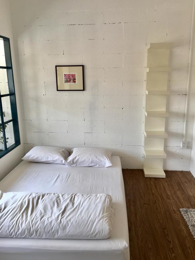 Funwahn Hostel And Cafe Chiang Mai Dış mekan fotoğraf
