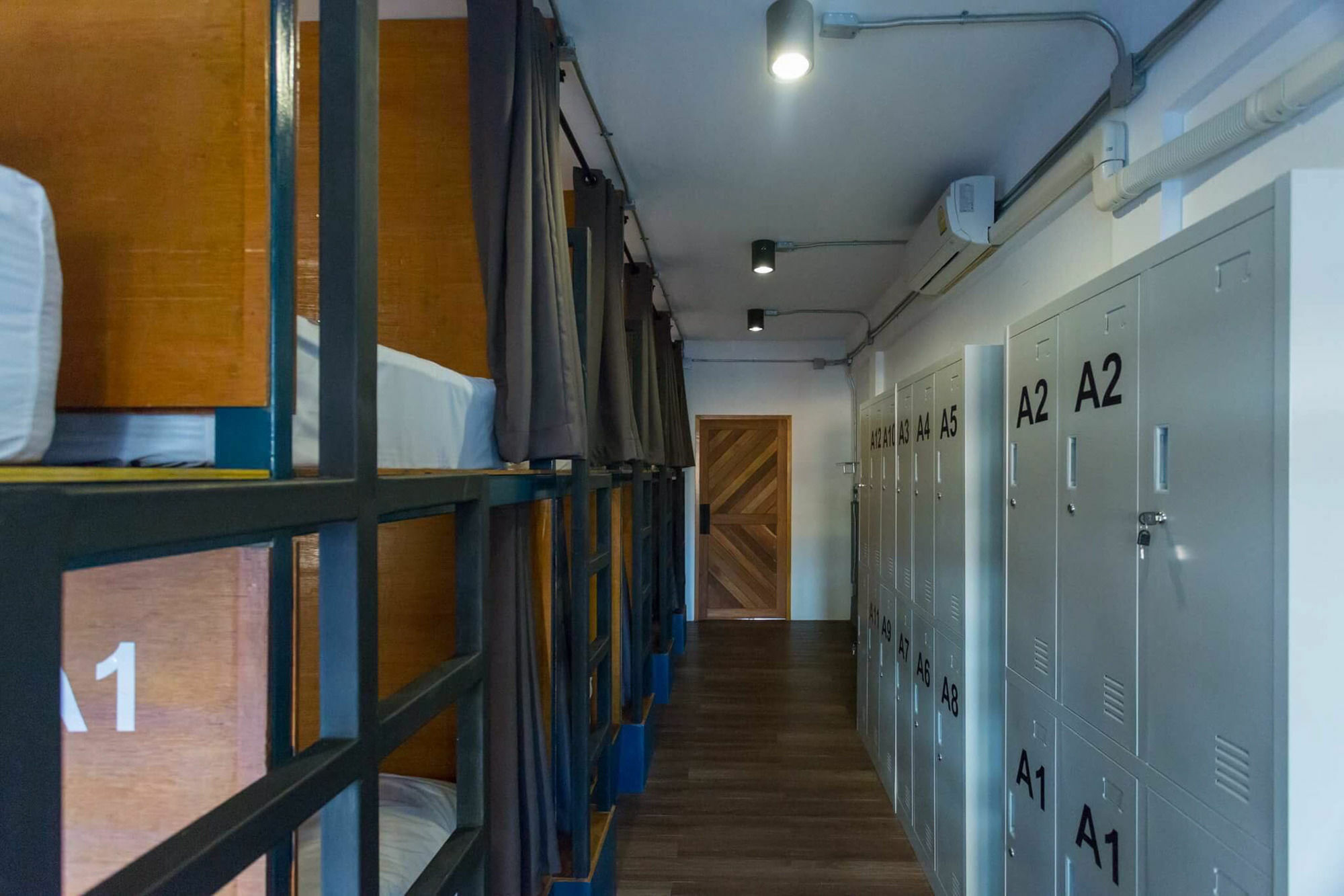 Funwahn Hostel And Cafe Chiang Mai Dış mekan fotoğraf